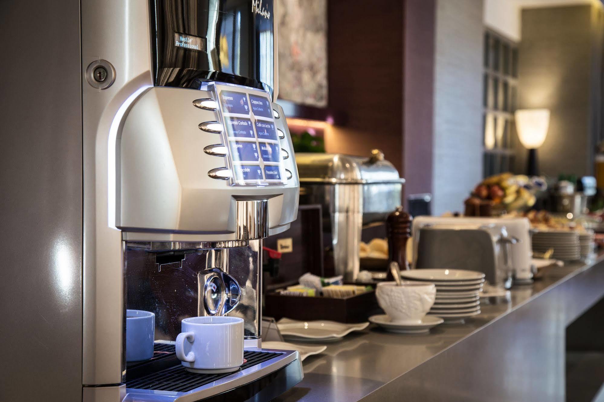 Brizo Neuquen Hotel Eksteriør billede